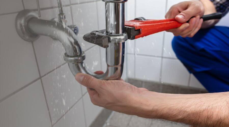 Expert burst pipe repair services in Carney, MI